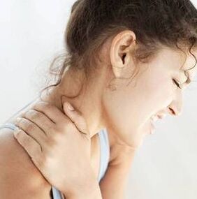 Cervical Osteochonds féiert zu der Ruben um Hals