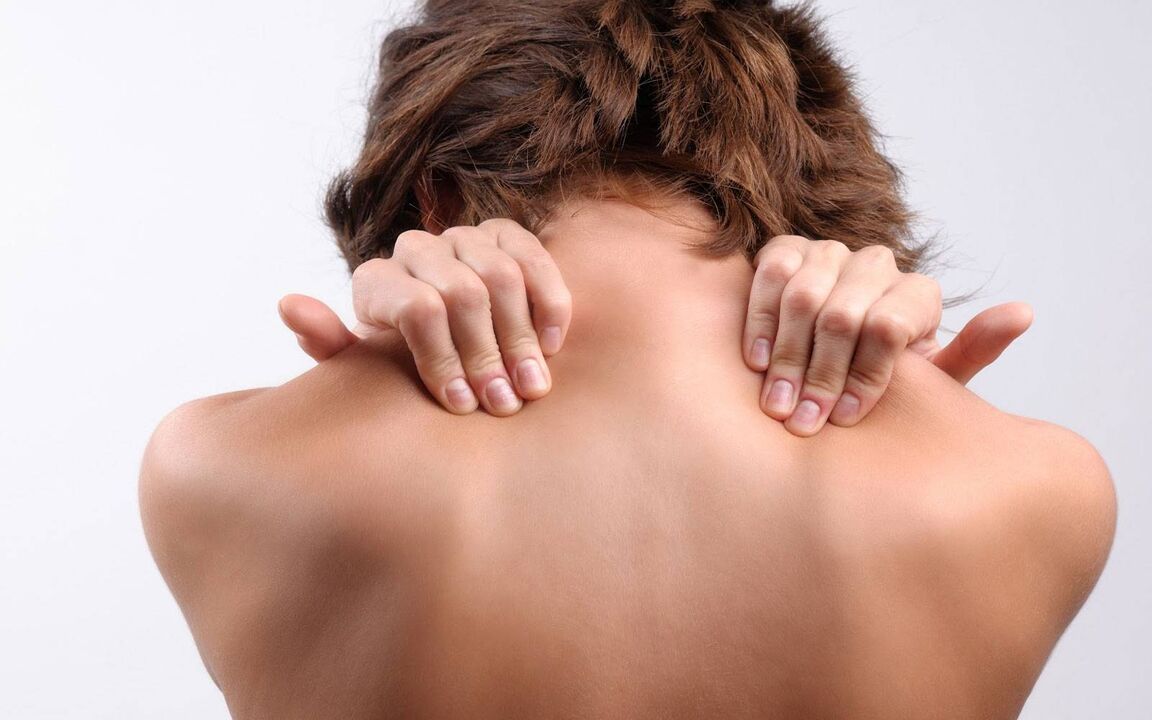 Selbstmassage vum Hals an zréck